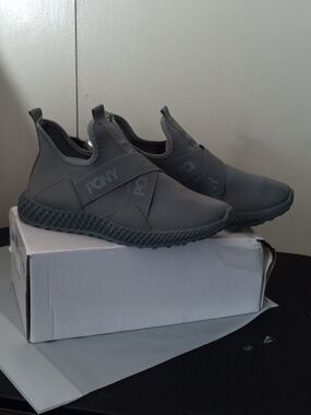 PONY Grey Cross Strap Slip on Sneakers NIB Women's Size 8.5